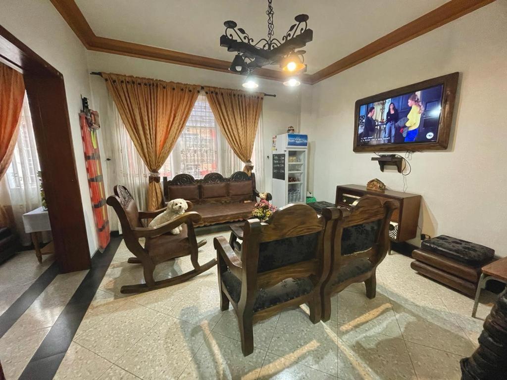 Hostal Internacional Bogota Luaran gambar
